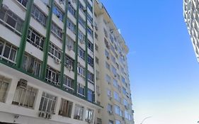 Edificio Miami Center ao lado da praia Copacabana AP1233